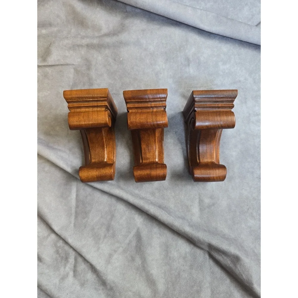 Lot of 3 Madison 4